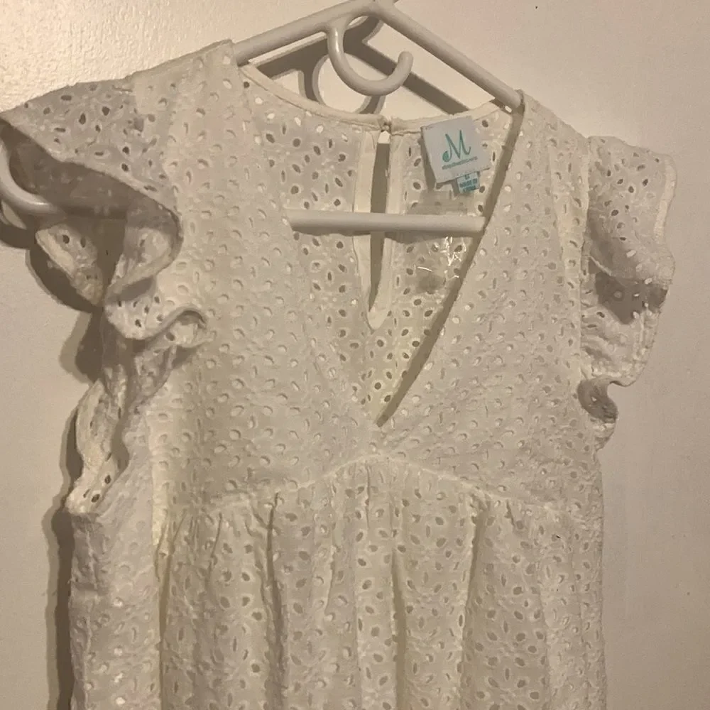 NWT Shop the mint white eyelet dress! Size S